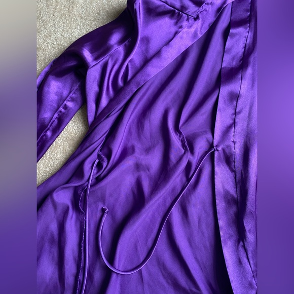 Purple robe size small medium bridal robe bridal shower bachelorette - Picture 9 of 11